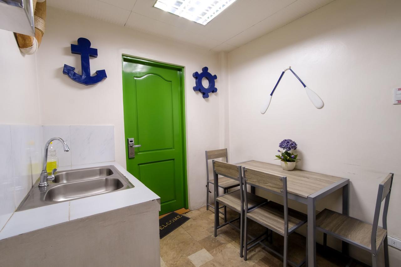 Zen Hostel Vicente Cruz มะนิลา ภายนอก รูปภาพ